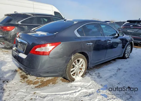 2010 Nissan Maxima S z USA, uszkodzony, nr VIN 1N4AA5AP2AC831130